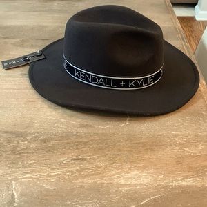 NWT Kendall + Kylie Black Felt Fedora
